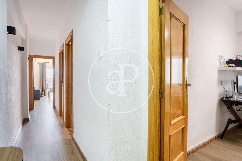 Foto e704990b-72d6-4e19-bd41-967385f42d2f. Pis amb calefacció a Camí Reial Valencia