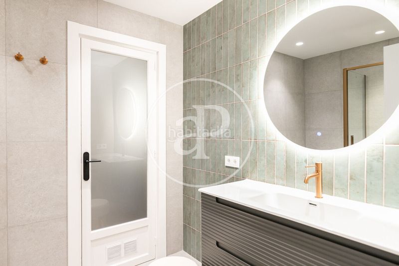 Foto 97fbebfd-33fa-4c7c-aed5-fd4c8db73a83. Pis amb calefacció a Barri de les Corts Barcelona