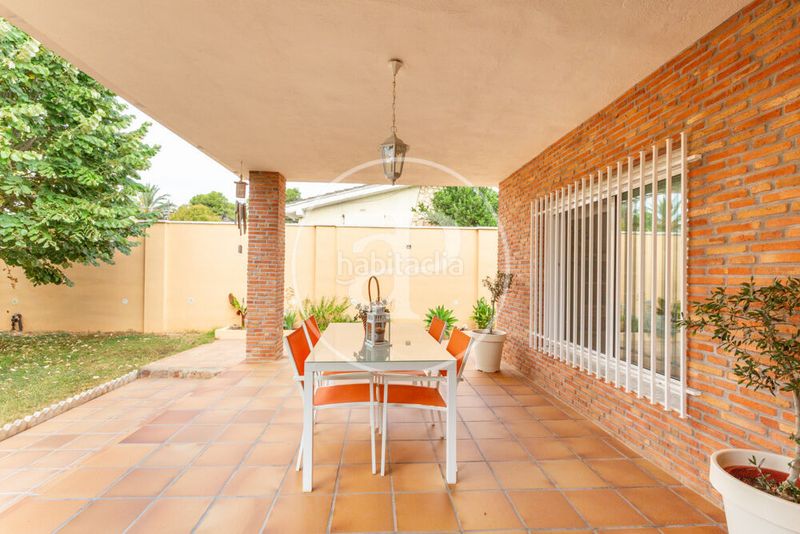 Foto a44835ab-137f-4bfd-972a-19ee980c591f. Casa amb calefacció aparcament piscina a Monserrat
