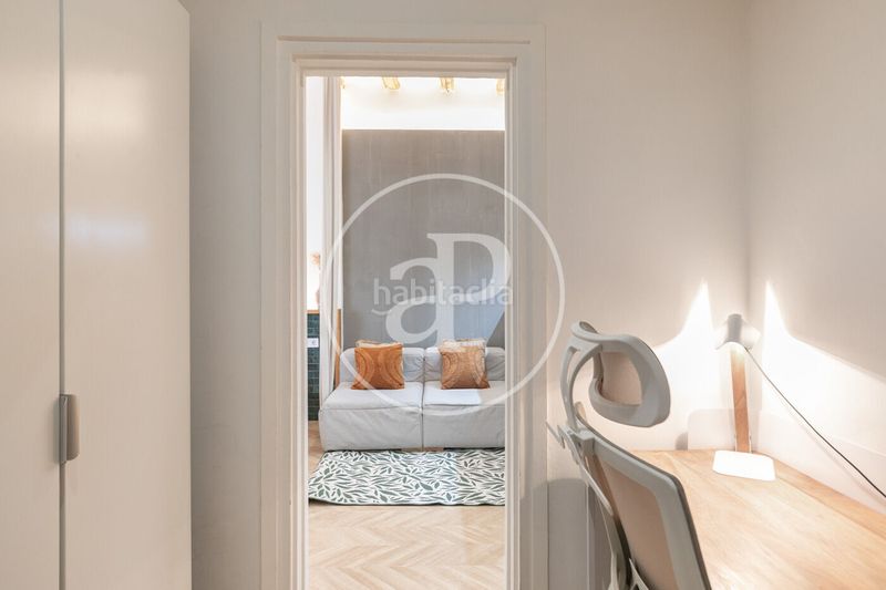 Foto a523e694-f442-4048-b0eb-660a9b50055b. Pis amb calefacció a Raval Barcelona