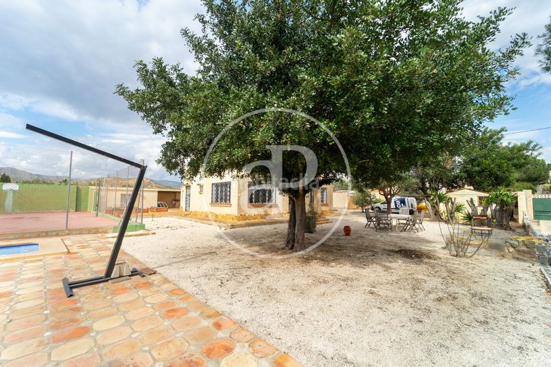 Foto 29fb3210-572a-4029-8270-d6cb1d4d4385. Casa chalet independiente en venta en Busot