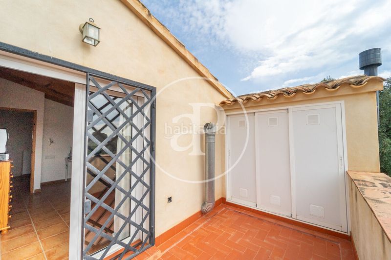 Foto 6f16f16b-884d-4154-9ea5-d748530c9ffc. Casa chalet independiente en venta en Busot