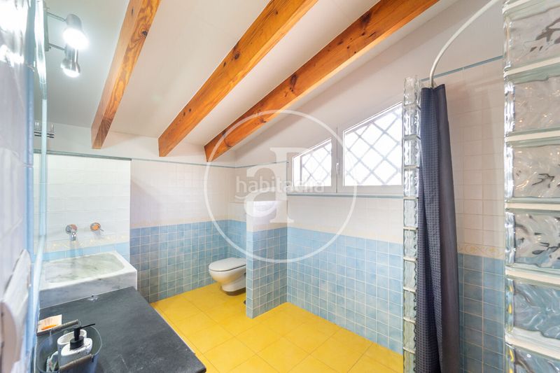 Foto 78c4ebc6-e95e-4d47-a844-97bc56d32571. Casa chalet independiente en venta en Busot