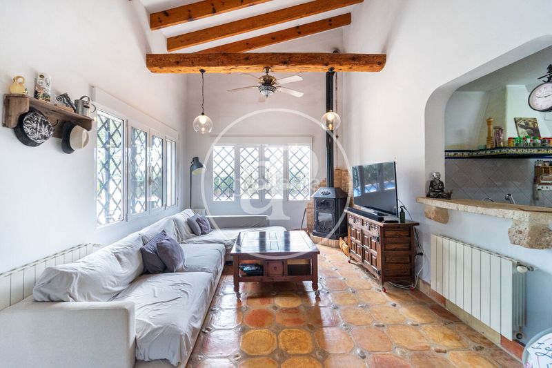 Foto cfb26331-6572-4dd7-8698-c5b561c5d16f. Casa chalet independiente en venta en Busot