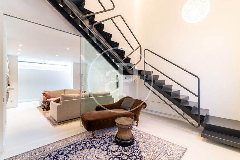 Foto 46c76044-6645-4b08-b652-4a7b79b6de5f. Casa amb calefacció aparcament a Sant Gervasi - Bonanova Barcelona