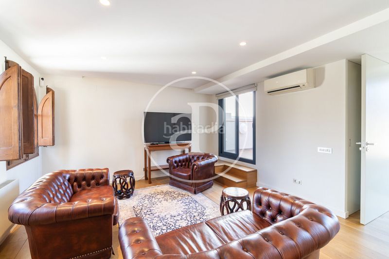 Foto 5eea778e-2636-40e0-9b16-e0d6c1a6bdbc. Casa amb calefacció aparcament a Sant Gervasi - Bonanova Barcelona