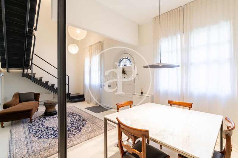 Foto a8eaccd4-b16a-4dd1-be4e-66caddc55843. Casa amb calefacció aparcament a Sant Gervasi - Bonanova Barcelona