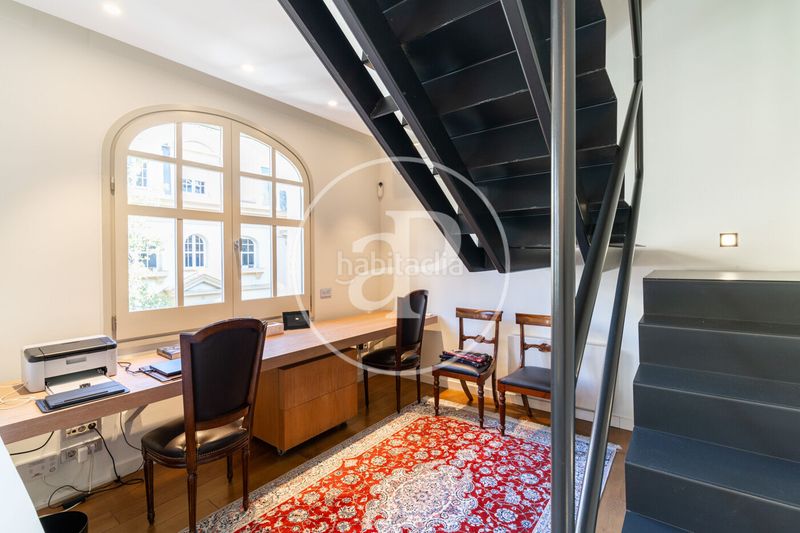 Foto d690b667-b061-4ea0-8004-1b6e649a7f03. Casa amb calefacció aparcament a Sant Gervasi - Bonanova Barcelona