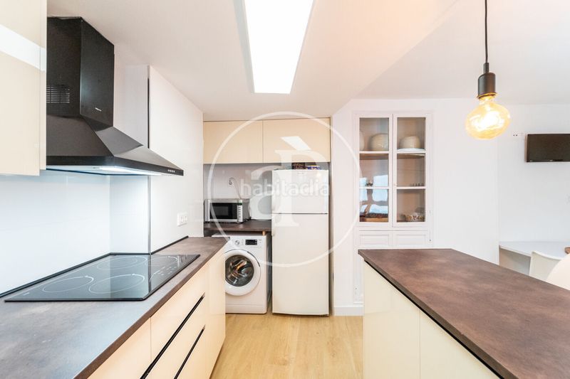 Foto 9025e4e8-bd3c-4f8f-ae1c-b066e4c9e441. Pis amb calefacció a Centre-Zona Alta Alcoi