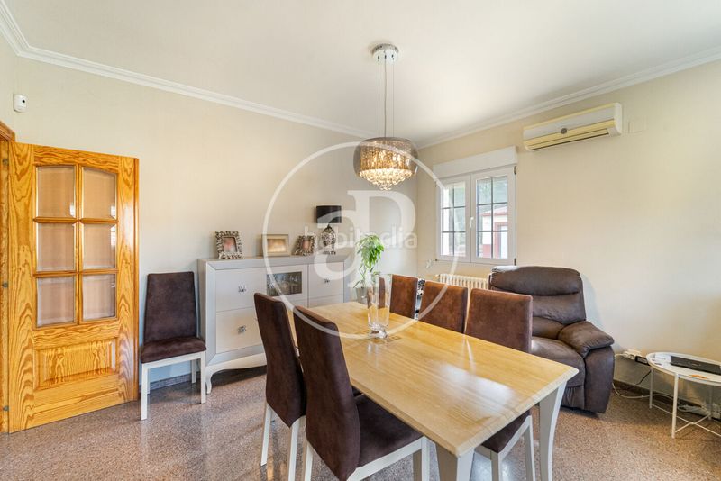 Foto 1158e25d-1530-4020-8c9b-c86a2f347717. Casa amb calefacció aparcament piscina a Centre-Zona Alta Alcoi