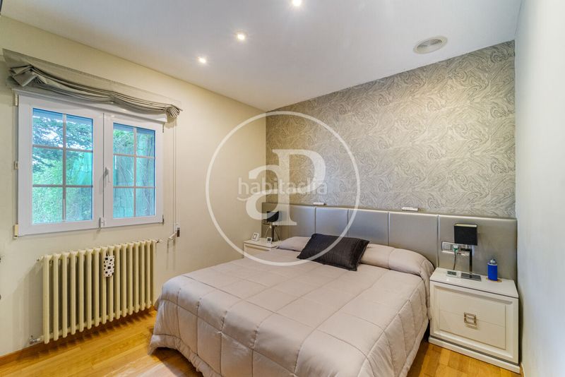 Foto 5a6804a9-0803-464f-b97b-f83edf87c42b. Casa amb calefacció aparcament piscina a Centre-Zona Alta Alcoi