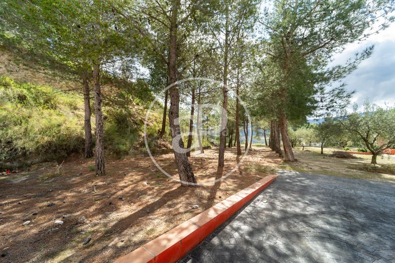 Foto 7316a618-e0da-4d19-93d0-45a5b9e36816. Casa amb calefacció aparcament piscina a Centre-Zona Alta Alcoi