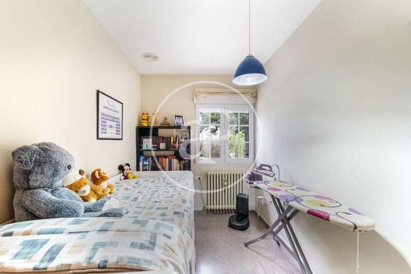 Foto 7eeedfd7-2ce2-4228-b3f5-f7b42dee257e. Casa amb calefacció aparcament piscina a Centre-Zona Alta Alcoi