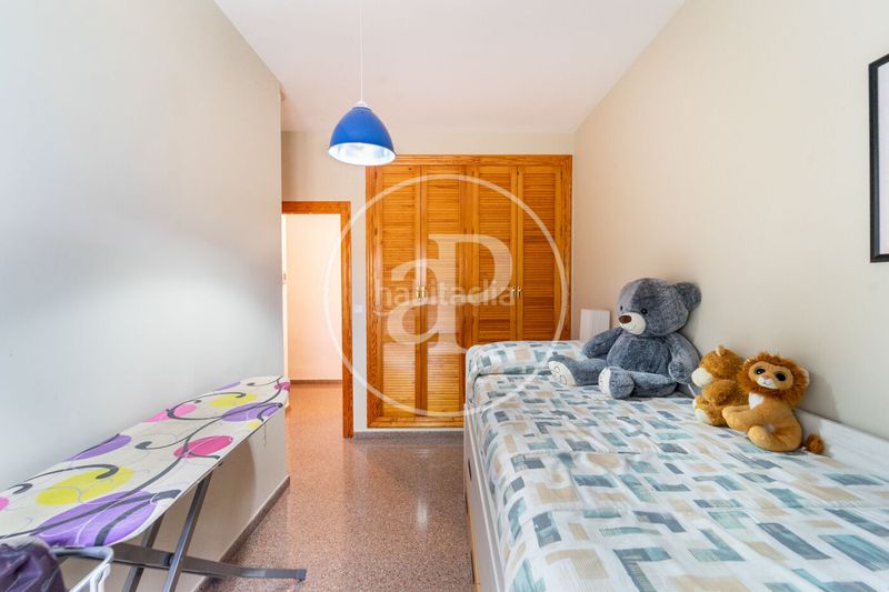 Foto b20b5724-acb2-49d7-8bfd-417b33879b9f. Casa amb calefacció aparcament piscina a Centre-Zona Alta Alcoi