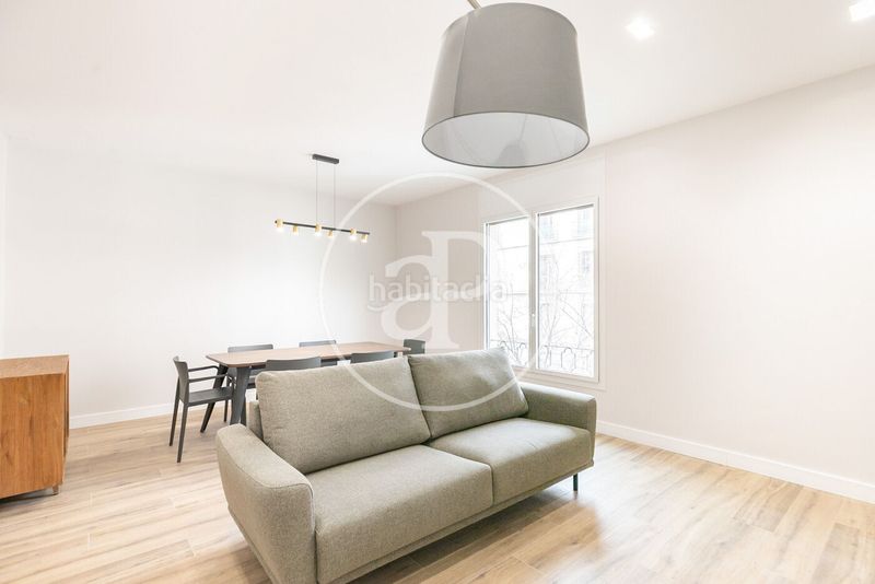 Foto a067d5d3-2f04-453c-af3d-6a8187ae6bac. Pis amb calefacció a La Nova Esquerra de l´Eixample Barcelona