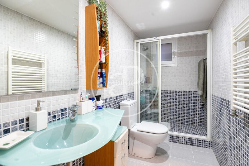 Foto 5ef67f2e-4eae-4f10-9d41-ef1ae9f1e716. Pis amb calefacció a Dreta de l´Eixample Barcelona