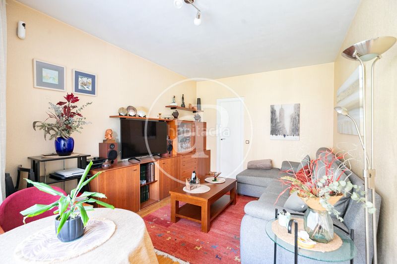 Foto ef1c4154-a812-4b47-8f31-a80e6dd821ca. Pis amb calefacció a Dreta de l´Eixample Barcelona