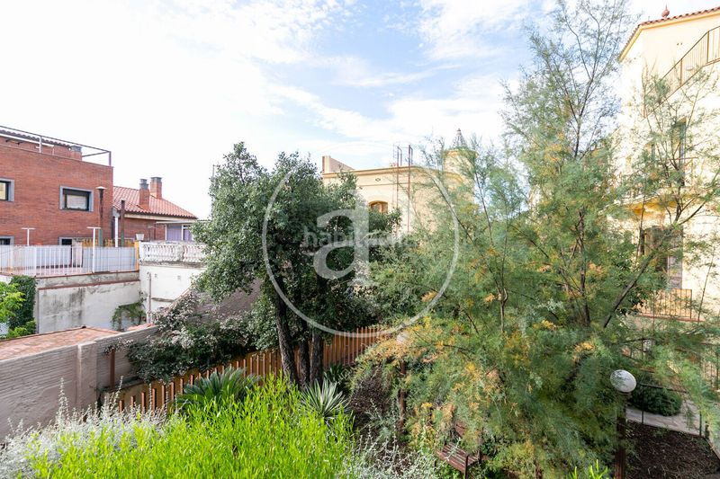 Foto 4f987bc5-a00b-4c7c-9ba1-fb545568c73f. Pis amb calefacció aparcament a Vallcarca - Penitents Barcelona