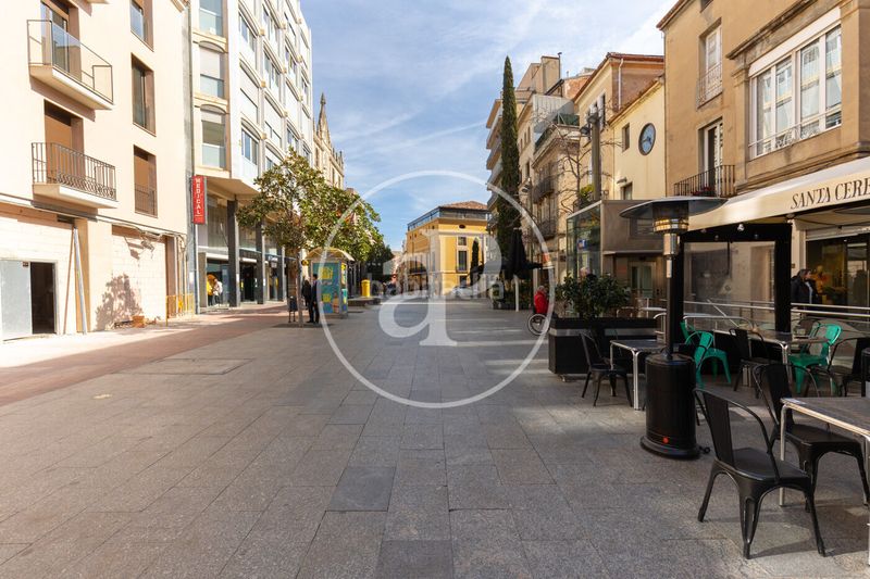 Foto a9ce6dbc-f14a-4b56-a506-0d6bfc1be7c7. Pis amb calefacció aparcament a Ca n'Aurell Terrassa