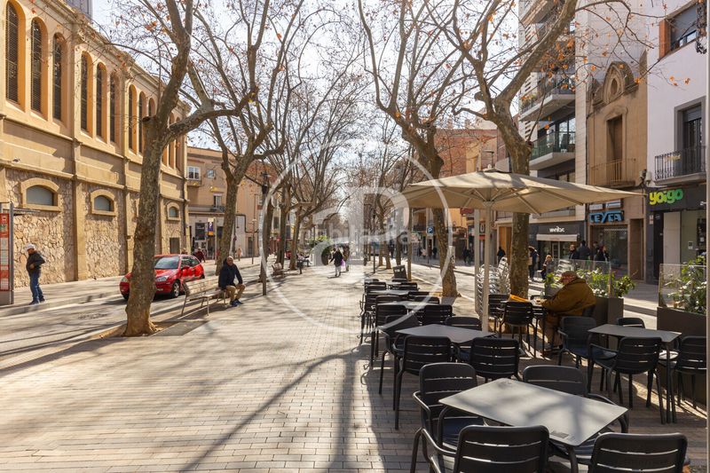 Foto cc8f5e81-a71d-4734-bc4b-5d7376fc2499. Pis amb calefacció aparcament a Ca n'Aurell Terrassa