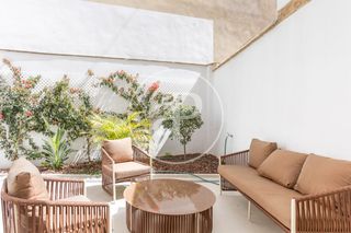 Affitto Appartamento  C/ del marqués de montortal. Casa en alquiler en torrefiel