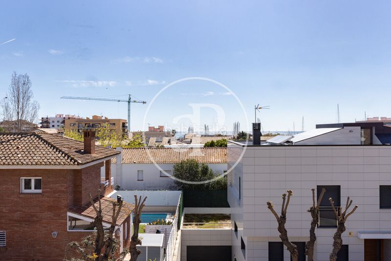 Foto d9f12a0f-38e7-4658-83a0-67e10bfbf675. Casa amb calefacció aparcament piscina a Sector Est Premià de Mar