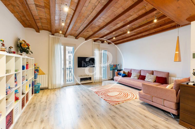 Foto 78ce6150-f111-460c-99e2-7da86cb58f5b. Pis amb calefacció a Dreta de l´Eixample Barcelona