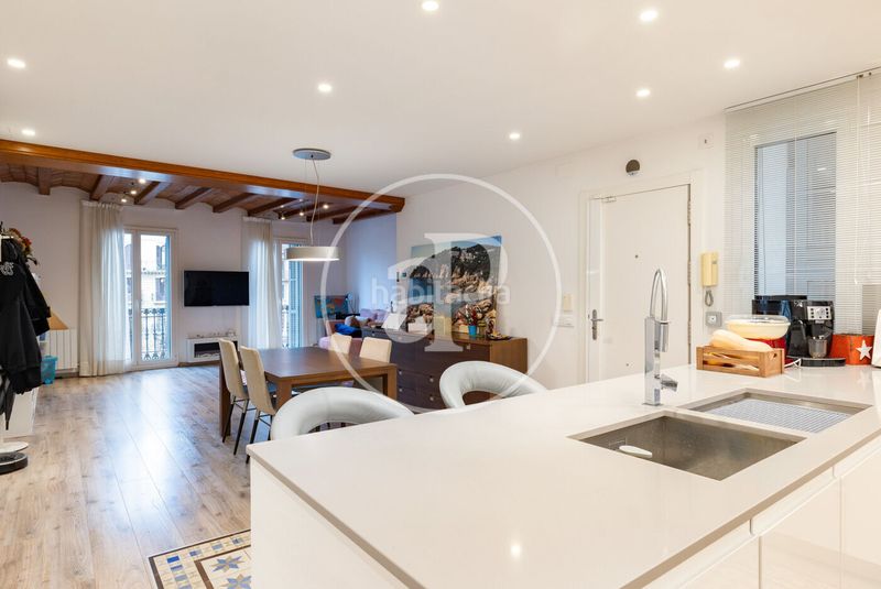 Foto a41e1bf1-b1a9-4ca1-b61a-d81ebb481baf. Pis amb calefacció a Dreta de l´Eixample Barcelona