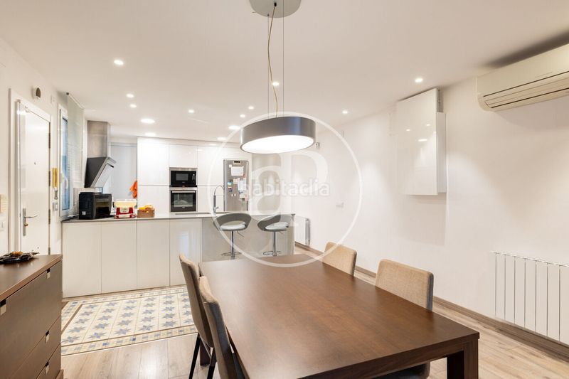 Foto e6441bea-d3e6-4067-9662-392608ce65a7. Pis amb calefacció a Dreta de l´Eixample Barcelona