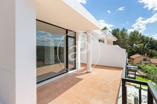 Casa aparellada a El Bosque. Pareados en venta junto al campo de golf en el bosque