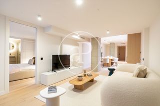 Piso  C. del dos de maig. Estudio en venta en la sagrada familia