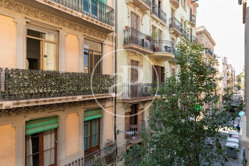 Foto c01d8c97-a318-4f23-9b31-62dcd0262c2f. Pis amb calefacció a Vila de Gràcia Barcelona