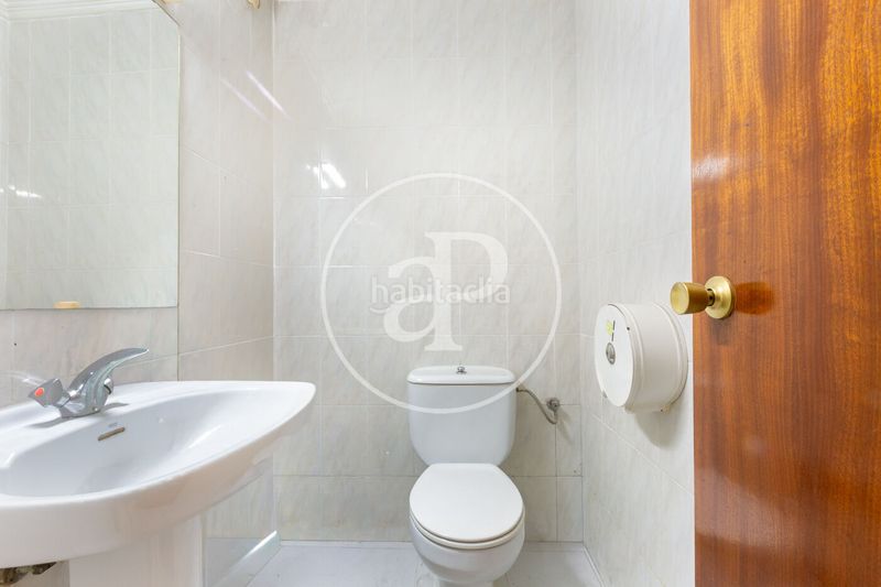 Foto b589e210-3d16-4202-a784-73a62168b911. Pis amb calefacció a Barrio Benicalap Valencia