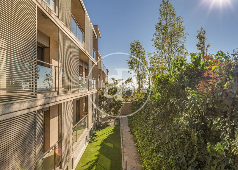 Foto 1a22e4b0-c7fb-4625-8f8d-a77adfbd7bd7. Àtic amb calefacció aparcament piscina a Sant Gervasi - Bonanova Barcelona