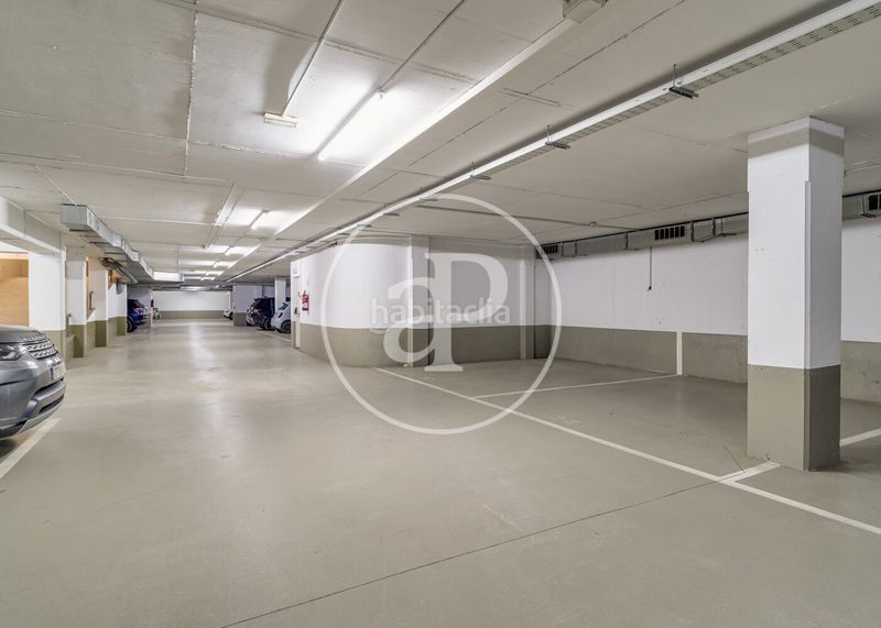 Foto 57328224-81cc-4338-9039-dfa2e97741d2. Àtic amb calefacció aparcament piscina a Sant Gervasi - Bonanova Barcelona