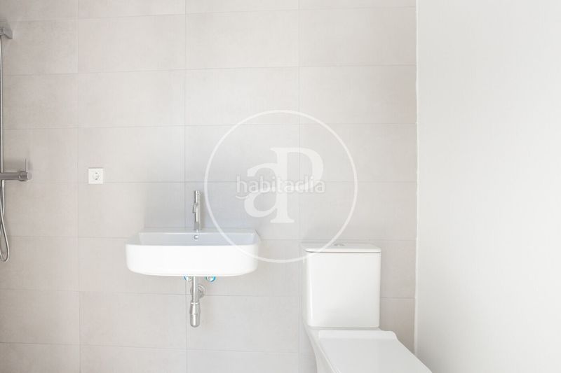 Foto 25db4794-6b1b-46dc-84c9-932d752fe947. Pis amb calefacció a Barrio Benicalap Valencia