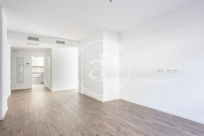 Foto 2a3485f9-5d60-4cd1-bcc5-db6977a1a44f. Pis amb calefacció a Barrio Benicalap Valencia