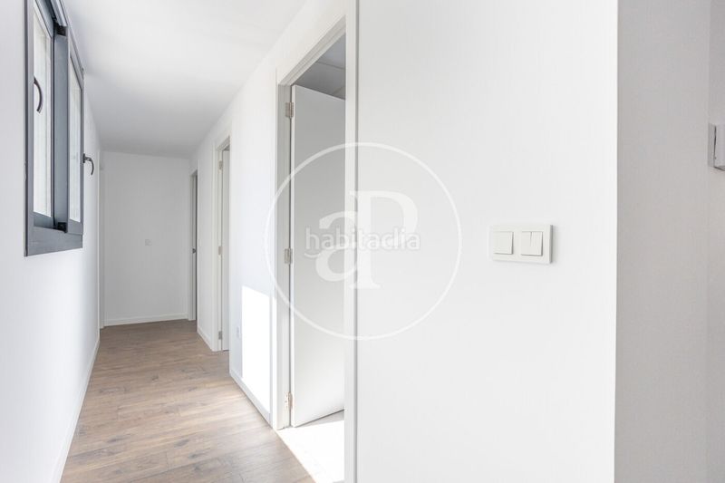 Foto 4a5542ec-53ac-49b6-b2a2-8c2f4dae76ff. Pis amb calefacció a Barrio Benicalap Valencia