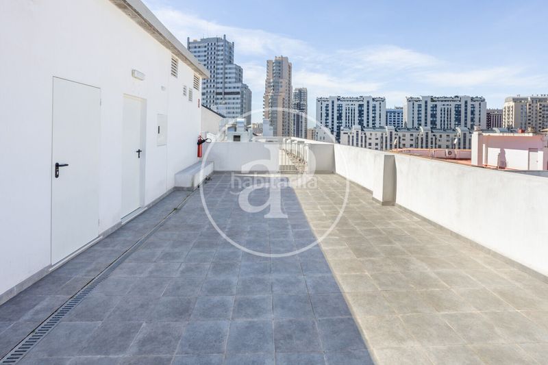 Foto b87120b8-0ff5-47f7-aba8-69c38c646ccc. Pis amb calefacció a Barrio Benicalap Valencia