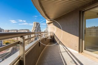 Miete Etagenwohnung  C/ de la safor. Piso en alquiler en sant pau