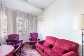 Pis  Carrer de joaquín costa. Piso en venta en gran via