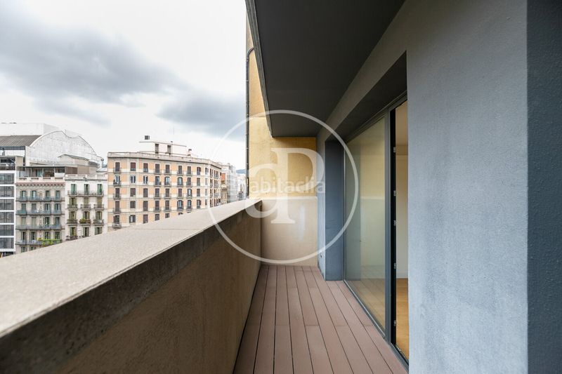 Foto a007736b-447f-4f66-b793-7ed3b6c428f9. Àtic amb calefacció a Dreta de l´Eixample Barcelona