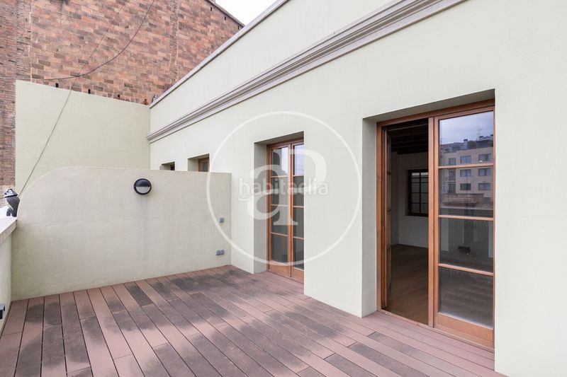 Foto f7d50056-7ec5-4cf8-a4af-d48c92c5988d. Àtic amb calefacció a Dreta de l´Eixample Barcelona