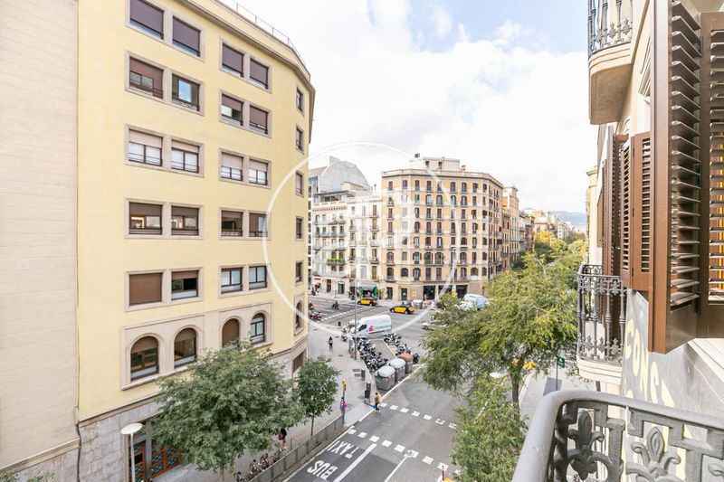 Foto d0fe7788-c393-40b5-814e-aab4ea8f0389. Pis 158m<sup>2</sup> amb calefacció a Dreta de l´Eixample Barcelona