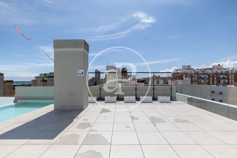 Foto 89e7e5a4-a348-48ad-a304-e589f2c68541. Pis amb calefacció piscina a Poblenou Barcelona
