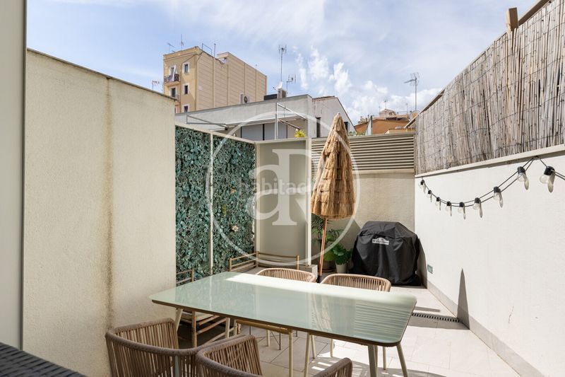 Foto e555e6a5-513c-4e81-9fbe-effc5bd73a26. Pis amb calefacció piscina a Poblenou Barcelona