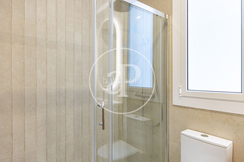 Foto 016d6e53-f1e8-4ca3-82ac-bafbed11959a. Pis amb calefacció a La Nova Esquerra de l´Eixample Barcelona