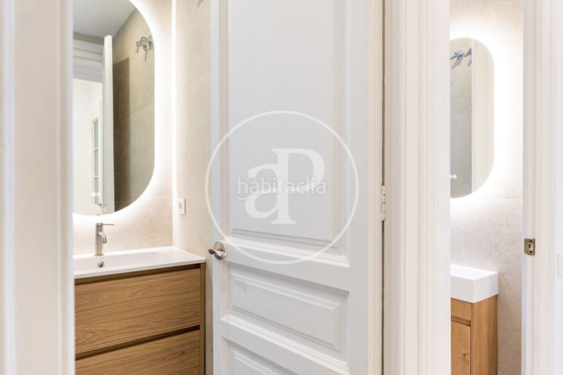 Foto 63377b36-d0ab-4f1a-b5e4-9b104111f79c. Pis amb calefacció a La Nova Esquerra de l´Eixample Barcelona