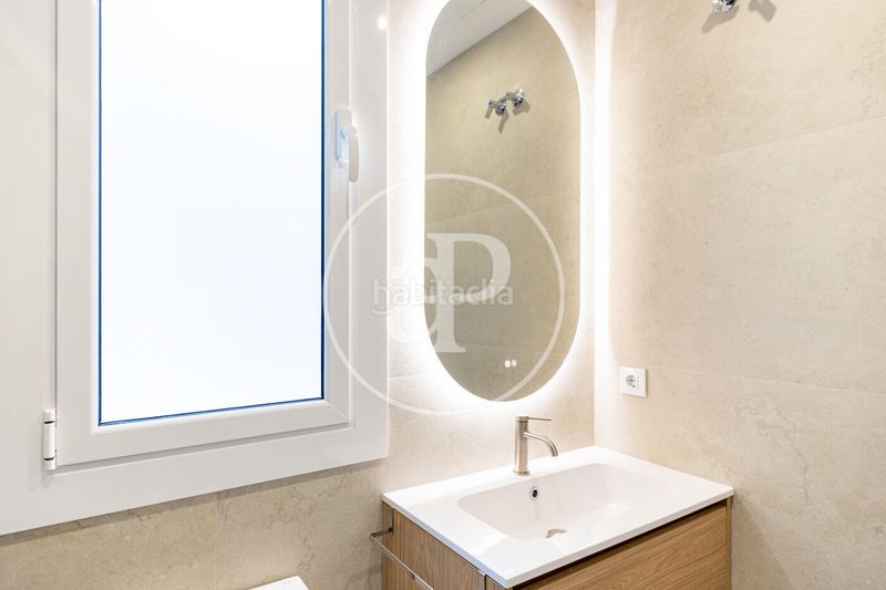 Foto c61ca600-afb2-428b-9979-ec753167b5f2. Pis amb calefacció a La Nova Esquerra de l´Eixample Barcelona