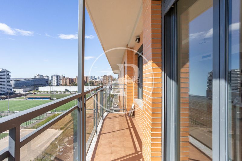 Foto 417e470d-4da2-41a7-995a-04f2450e9114. Pis amb calefacció aparcament piscina a Ciutat de les Ciències i de les Arts - Justicia Valencia